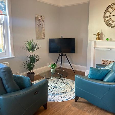 Stylish Flat In Yeovil Somerset Dış mekan fotoğraf