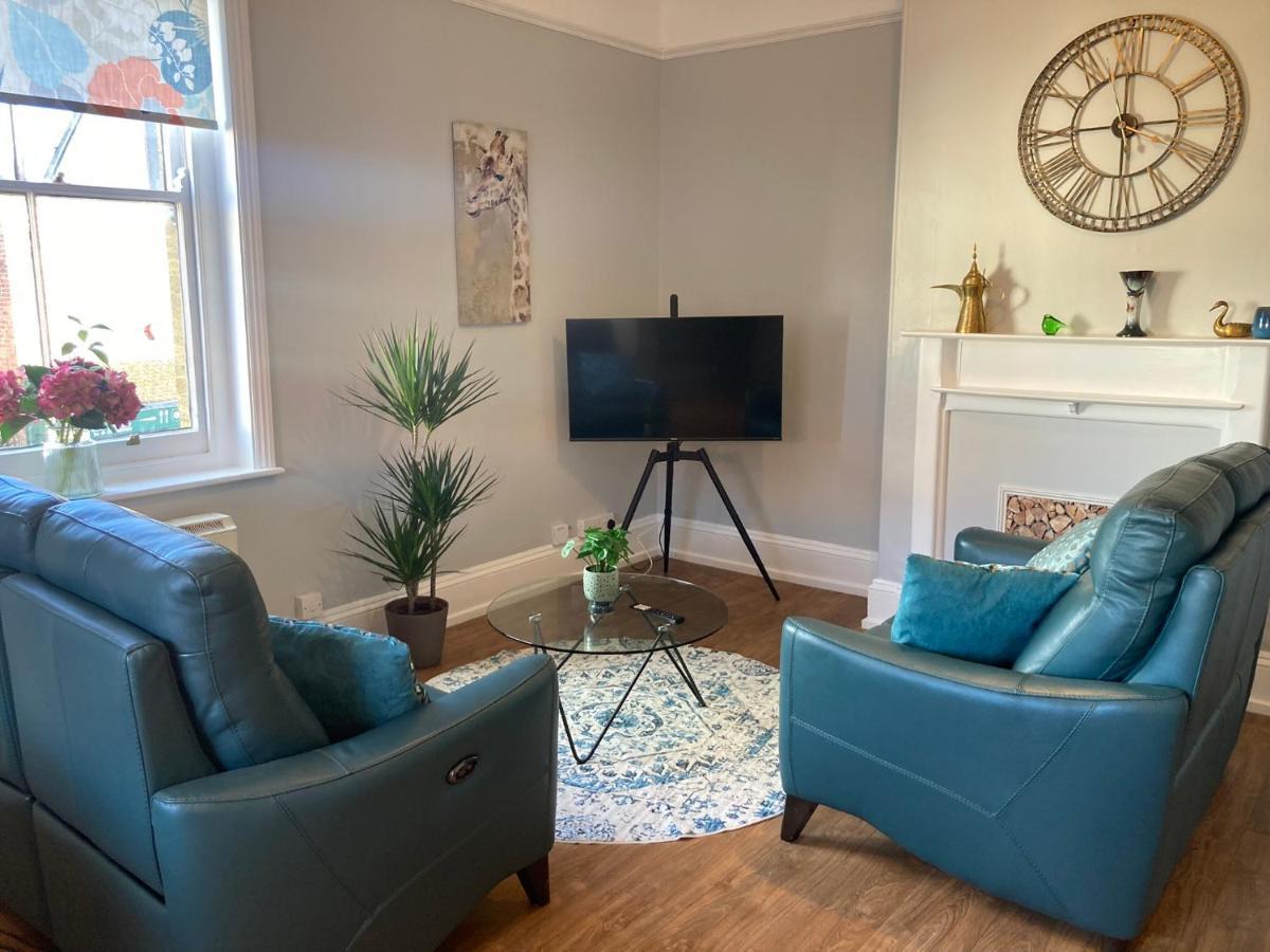 Stylish Flat In Yeovil Somerset Dış mekan fotoğraf