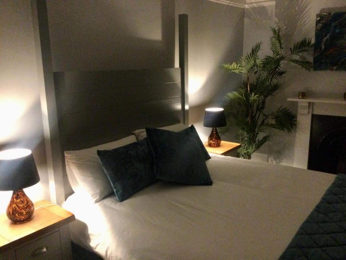 Stylish Flat In Yeovil Somerset Dış mekan fotoğraf